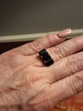 Three-Stone Onyx Fashion Ring